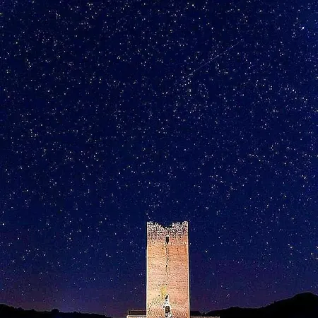 Charming House In * Orés