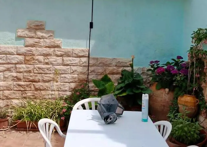 Charming House In Dom wakacyjny