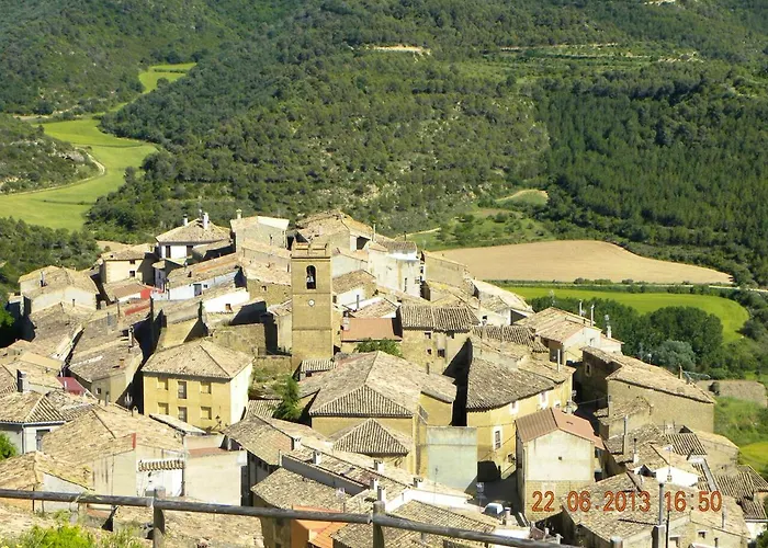 Charming House In Dom wakacyjny Orés