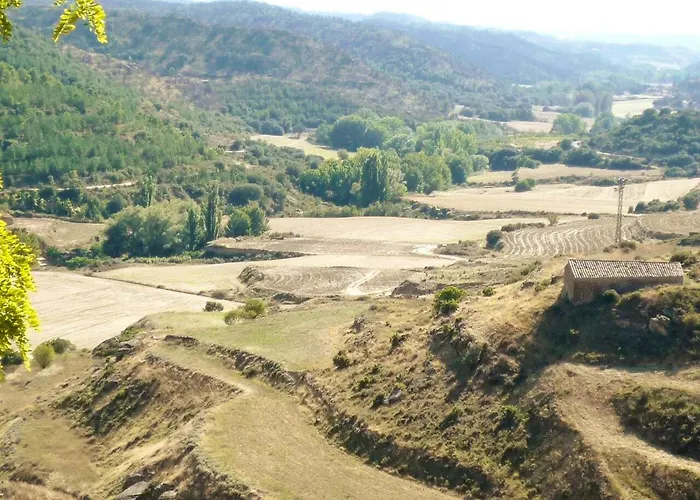 Charming House In Dom wakacyjny Orés
